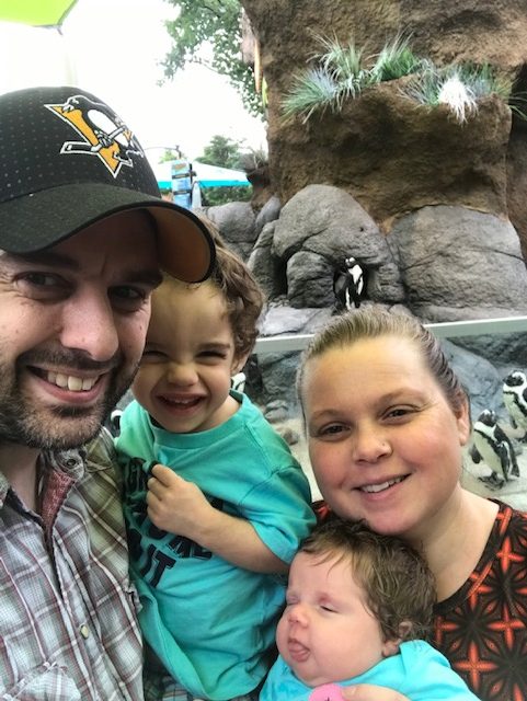 Family visiting the Philadelphia Zoo
